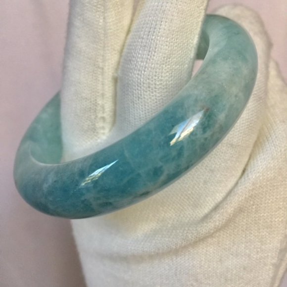 NWOT Natural Blue Aquamarine Crystal Bangle 56mm - Picture 9 of 16